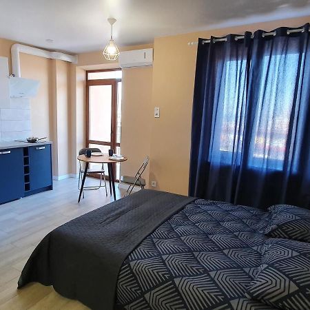 Calm Harbour Sea View Apartment Odessa Exterior foto
