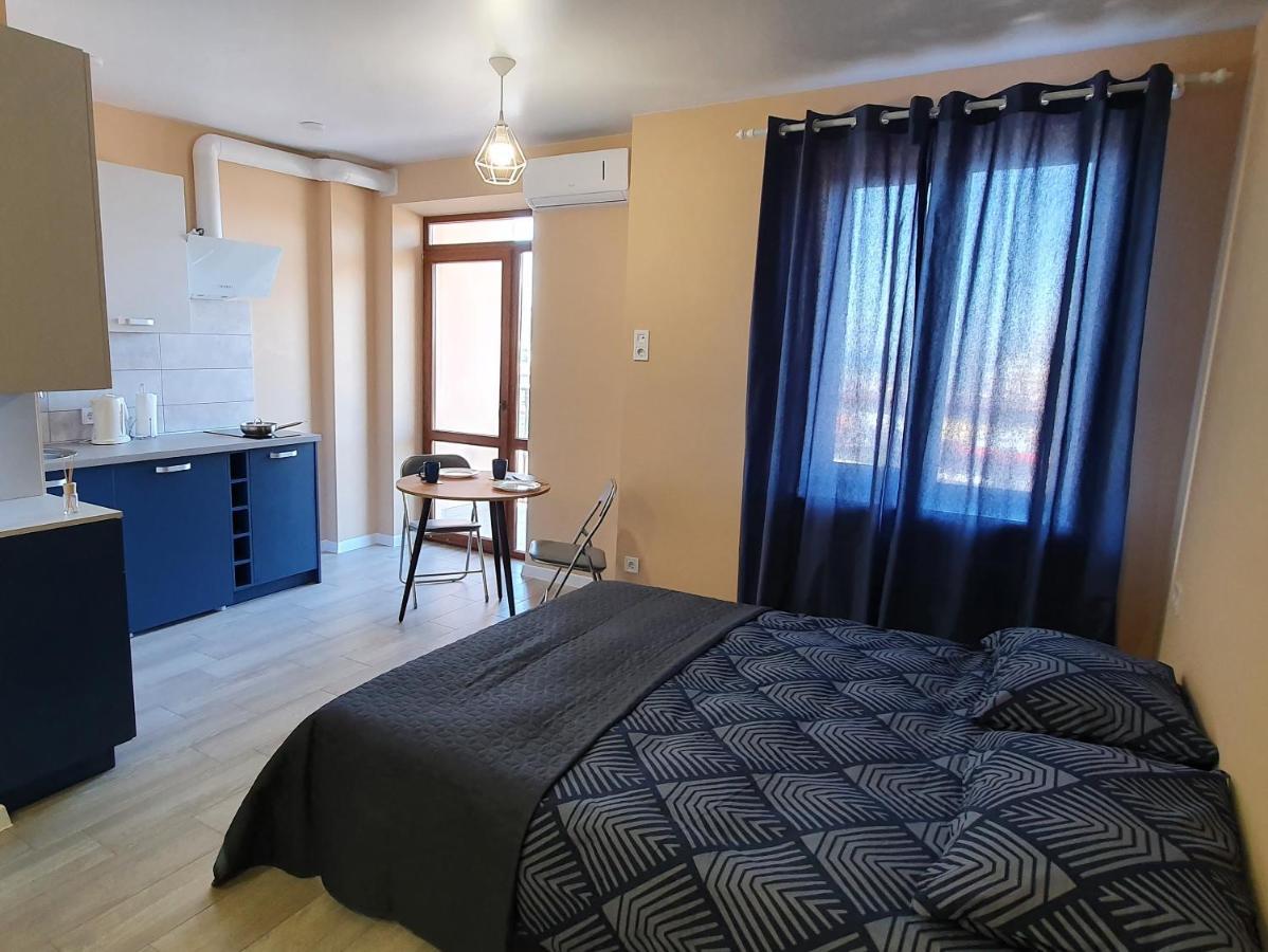 Calm Harbour Sea View Apartment Odessa Exterior foto